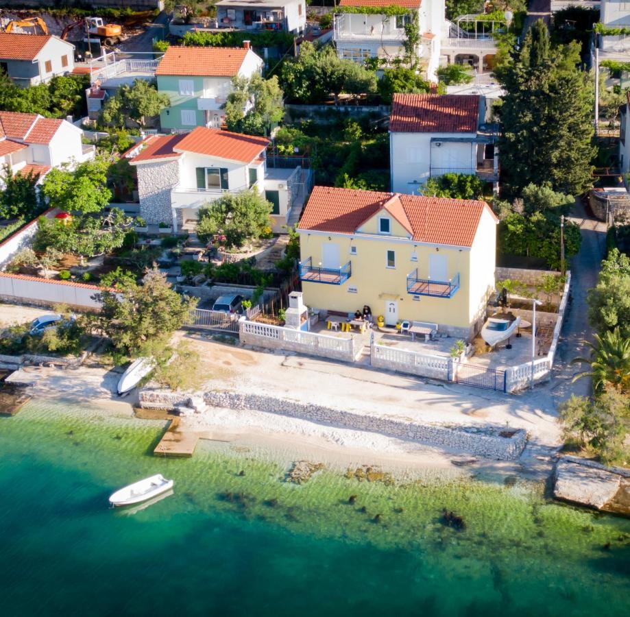 Planikovica Apartments Trogir Exterior photo